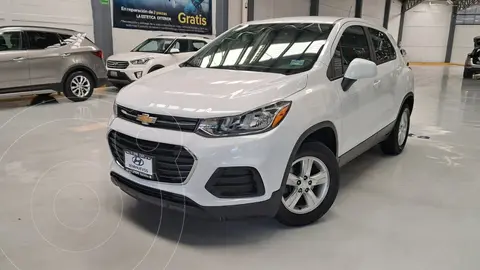 Chevrolet Trax LS usado (2019) color Blanco financiado en mensualidades(enganche $30,990)