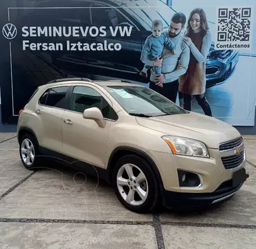 Chevrolet Trax LTZ usado (2015) color Champagne precio $229,999