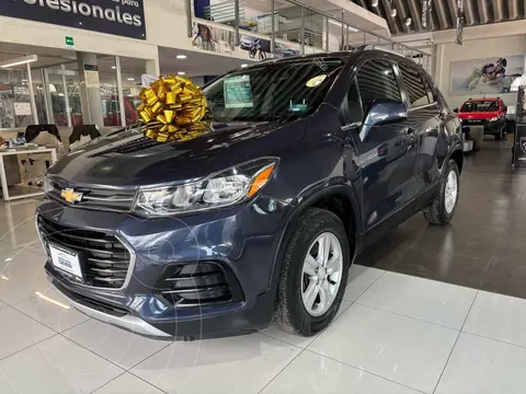 Chevrolet Trax LT usado (2019) color Azul financiado en mensualidades(enganche $59,949 mensualidades desde $4,586)