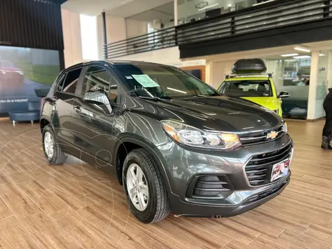Chevrolet Trax LS usado (2019) color Gris Oscuro precio $245,000