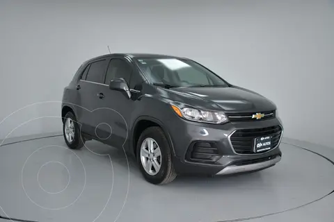 Chevrolet Trax LT Aut usado (2018) color Gris Oscuro financiado en mensualidades(enganche $59,900 mensualidades desde $4,712)