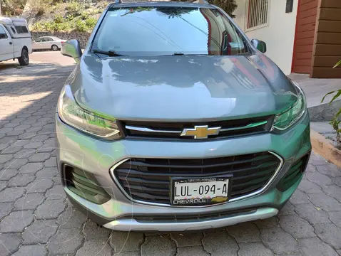 Chevrolet Trax LT usado (2020) color Gris Oxford precio $255,000