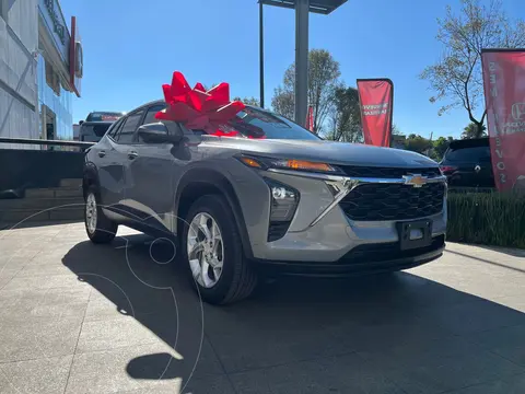 Chevrolet Trax LS usado (2024) color Gris precio $407,000