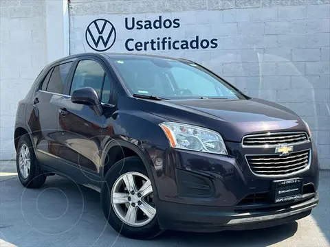 Chevrolet Trax LTZ usado (2014) color violeta oscuro precio $194,900