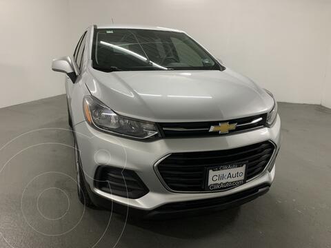 Chevrolet Trax LS usado (2018) color Plata financiado en mensualidades(enganche $53,000 mensualidades desde $6,800)