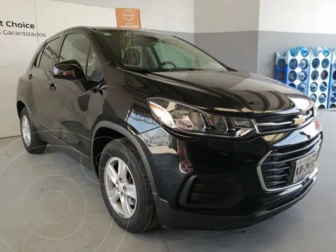 Chevrolet Trax LS usado (2019) color Negro financiado en mensualidades(enganche $92,375 mensualidades desde $4,408)