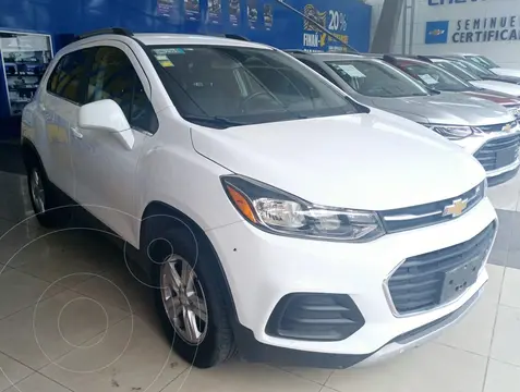 Chevrolet Trax LT Aut usado (2020) color Blanco financiado en mensualidades(enganche $68,600 mensualidades desde $5,560)