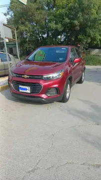 Chevrolet Trax LS usado (2019) color Rojo Tinto precio $210,000