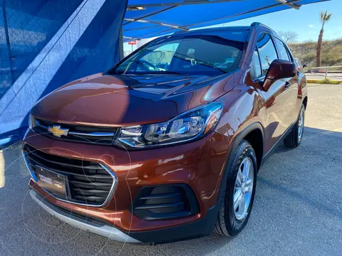 Chevrolet Trax LT Aut usado (2019) color Naranja financiado en mensualidades(enganche $73,750 mensualidades desde $7,178)