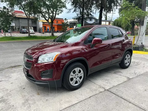 Chevrolet Trax LS usado (2016) color Rojo Tinto precio $224,900