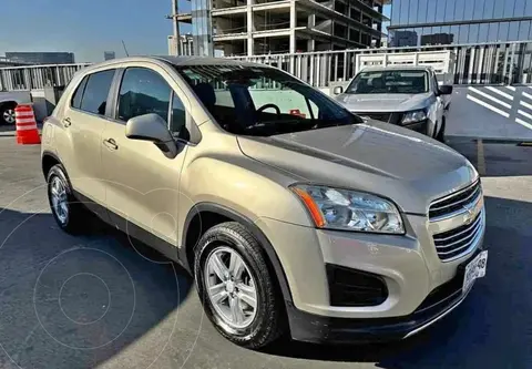 Chevrolet Trax LT Aut usado (2016) color Bronce precio $198,000