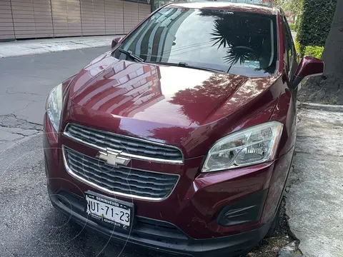 Chevrolet Trax LS usado (2015) color Rojo Tinto precio $195,000