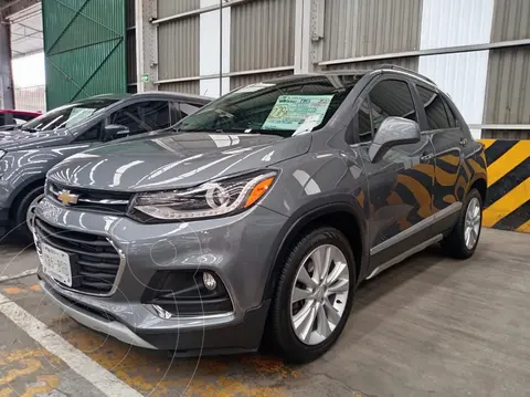 Chevrolet Trax Premier Aut usado (2020) color Plata Brillante financiado en mensualidades(enganche $70,000 mensualidades desde $7,500)