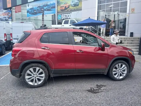Chevrolet Trax Premier Aut usado (2020) color Rojo financiado en mensualidades(enganche $119,130 mensualidades desde $5,118)