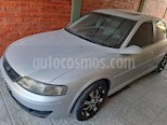 Chevrolet Vectra 2.2 CD usado (2005) color Gris precio $230.000