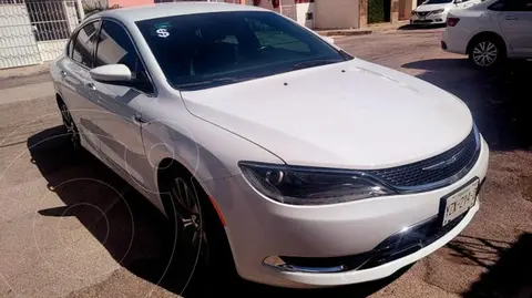 Chrysler 200 200C Advance usado (2015) color Blanco precio $205,000