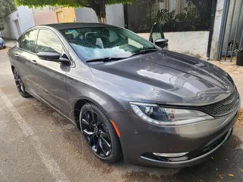 Chrysler 200 200C Advance usado (2015) color Gris precio $150,000