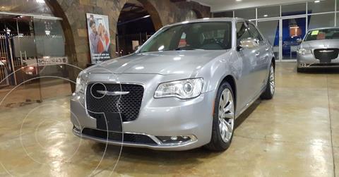 foto Chrysler 300 C 3.6L Pentastar usado (2017) color Plata Dorado precio $305,000