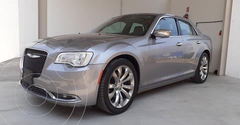 Chrysler 300 C 3.6L Pentastar usado (2017) color Plata Dorado precio $319,900