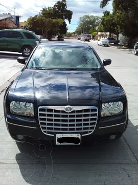Chrysler 300 C 3.5L usado (2007) color Negro precio $90,000
