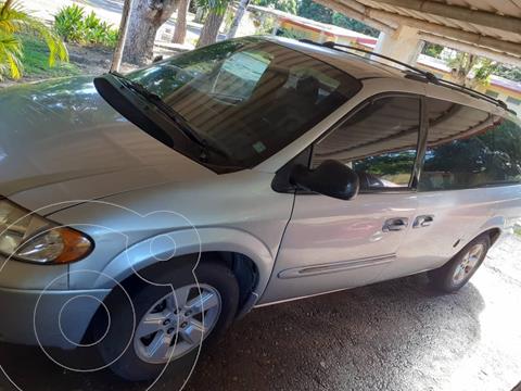 foto Chrysler Grand Caravan Le V6,3.3i,12v A 2 1 usado (2001) color Gris precio Bs.2.400