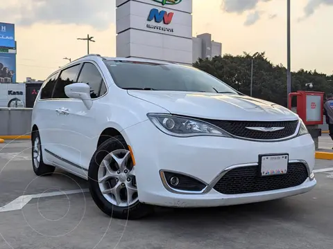 Chrysler Pacifica Limited Platinum usado (2020) color Blanco precio $540,000