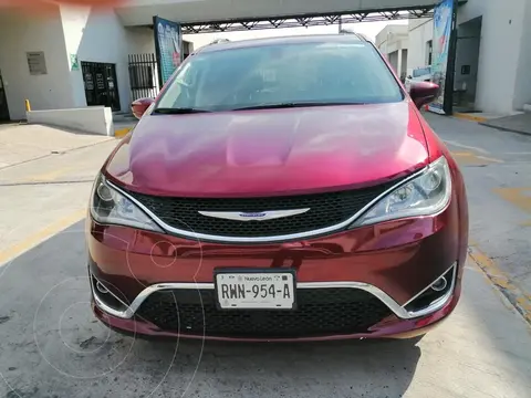 Chrysler Pacifica Limited usado (2019) color Rojo precio $629,900