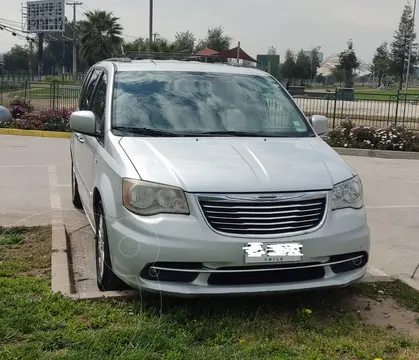 Chrysler Town and Country 3.6L Touring usado (2012) color Plata precio $10.500.000