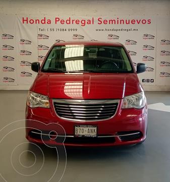 foto Chrysler Town and Country LX 3.6L usado (2014) precio $199,000