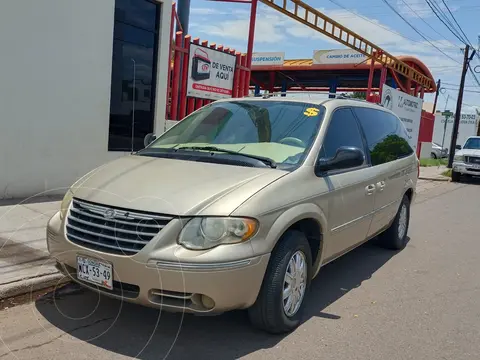 Chrysler Town and Country Touring Piel 3.6L usado (2006) color Bronce precio $79,000