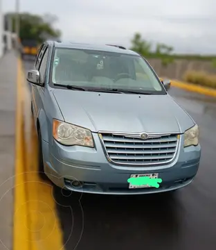 Chrysler Town and Country Limited 4.0L usado (2008) color Azul precio $70,000