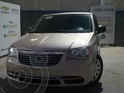 foto Chrysler Town and Country Li 3.6L usado (2016) precio $230,000