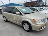 foto Chrysler Town and Country Touring 3.6L usado (2015) precio $198,000