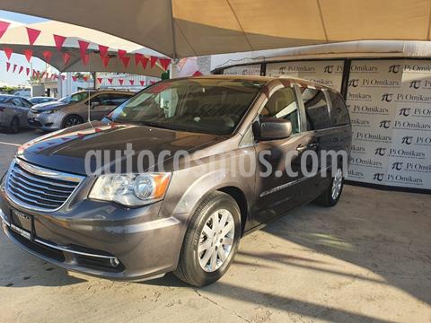 foto Chrysler Town and Country Touring Piel 3.6L usado (2016) color Gris precio $315,000