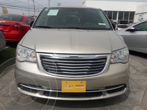 foto Chrysler Town and Country Li 3.6L usado (2016) precio $224,800