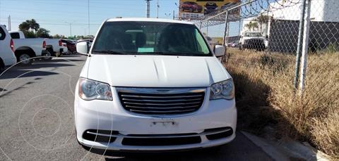 foto Chrysler Town and Country Li 3.6L usado (2016) precio $245,000