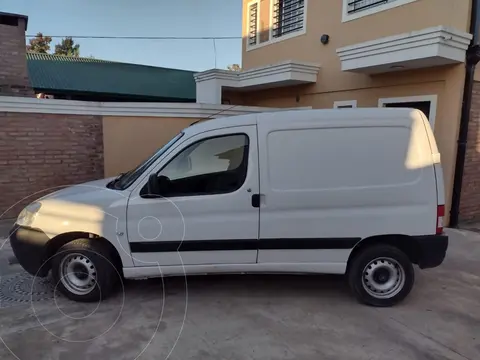 Citroen Berlingo Furgon 1.6 HDi Business usado (2022) color Blanco precio u$s9.000