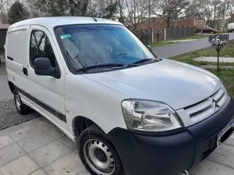 Citroen Berlingo Furgon 1.6 HDi Business usado (2021) color Blanco precio $18.000.000