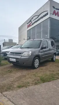 Citroen Berlingo Furgon BERLINGO MULTISPACE 1.6 HDI XTR usado (2017) color Gris precio u$s14.000