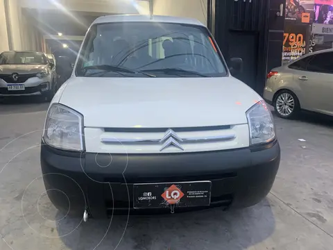 foto Citroën Berlingo Furgón 1.6 HDi Business Mixto usado (2021) color Blanco Banquise precio u$s13.900