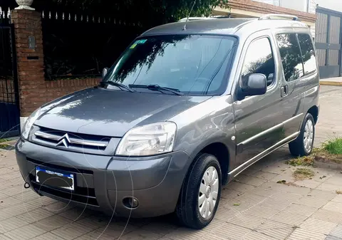 Citroen Berlingo Multispace 1.6 HDi XTR usado (2016) color Gris precio $16.800.000
