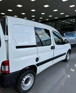 Citroen Berlingo Multispace 1.6 HDi XTR usado (2026) color Blanco Banquise financiado en cuotas(anticipo $10.000.000 cuotas desde $460.000)