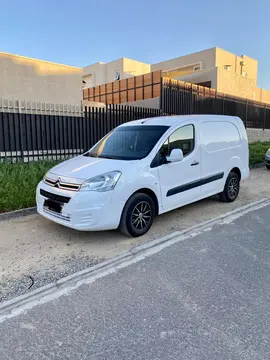 Citroen Berlingo 1.6L HDI 92 BVM XL usado (2018) color Blanco precio $8.300.000