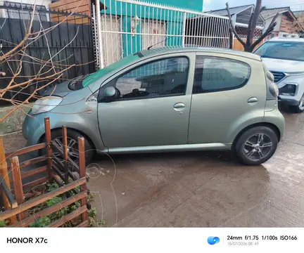Citroen C1  1.0i Ac usado (2010) color Verde precio $2.700.000