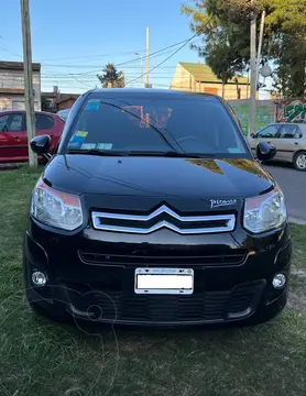 Citroen C3 Picasso 1.6 VTi Tendance usado (2013) color Negro precio $10.990.000