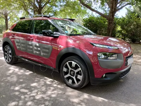 Citroen C4 Cactus Shine Aut usado (2017) color Rojo precio $17.000.000