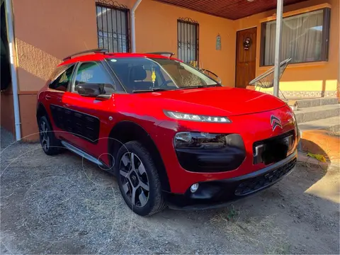 Citroen C4 Cactus 1.2L PureTech 82 Feel usado (2018) color Rojo precio $9.500.000