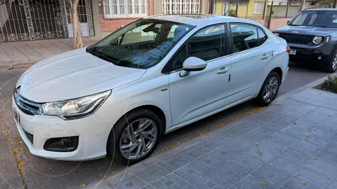 Citroen C4 Lounge Exclusive HDi Pack Select usado (2014) color Blanco Nacarado precio u$s16.000