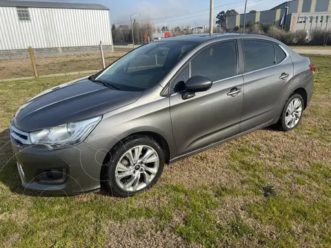 Citroen C4 Lounge 1.6 HDi Feel Pack usado (2017) color Gris precio $14.000.000