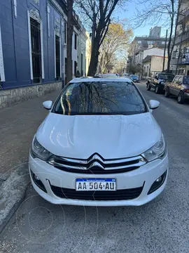 Citroen C4 Lounge 1.6 Shine THP Aut usado (2016) color Blanco Nacarado precio $15.500.000